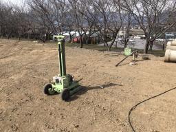地盤調査中